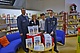Freude über die Bücher. v.l.n.r.:Uwe Kretzschmar (stlv. Ortsbeauftragter), Katrin Helm (Teamleiterin der Zentralbibliothek), Doreen Potrzeba, (Leiterin der Fahrbibliothek) und Falk Lepie (Ortsbeauftragter)