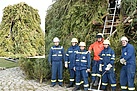 Der beeindruckende Turm und seine Erbauer.