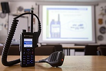 Das neue Handsprechfunkgerät HRT Motorola MTP 850 FuG.