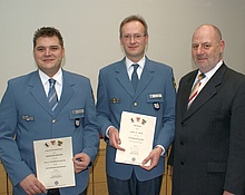 Sebastian Braune (stllv. OB), Axel W. Moch (OB), und der Vertreter des Länderverband Herrn Sodemann.